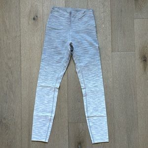 EUC wunder under pant 26" size 4 ombre melange space dye white multi lululemon
